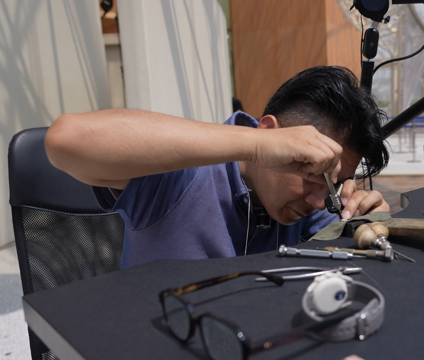 真鍮板に彫った写楽モチーフ